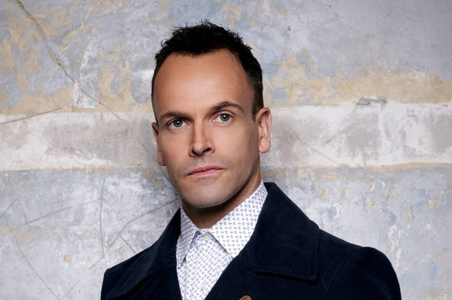 The Crown' Adds Johnny Lee Miller To The Cast - Fangirlish