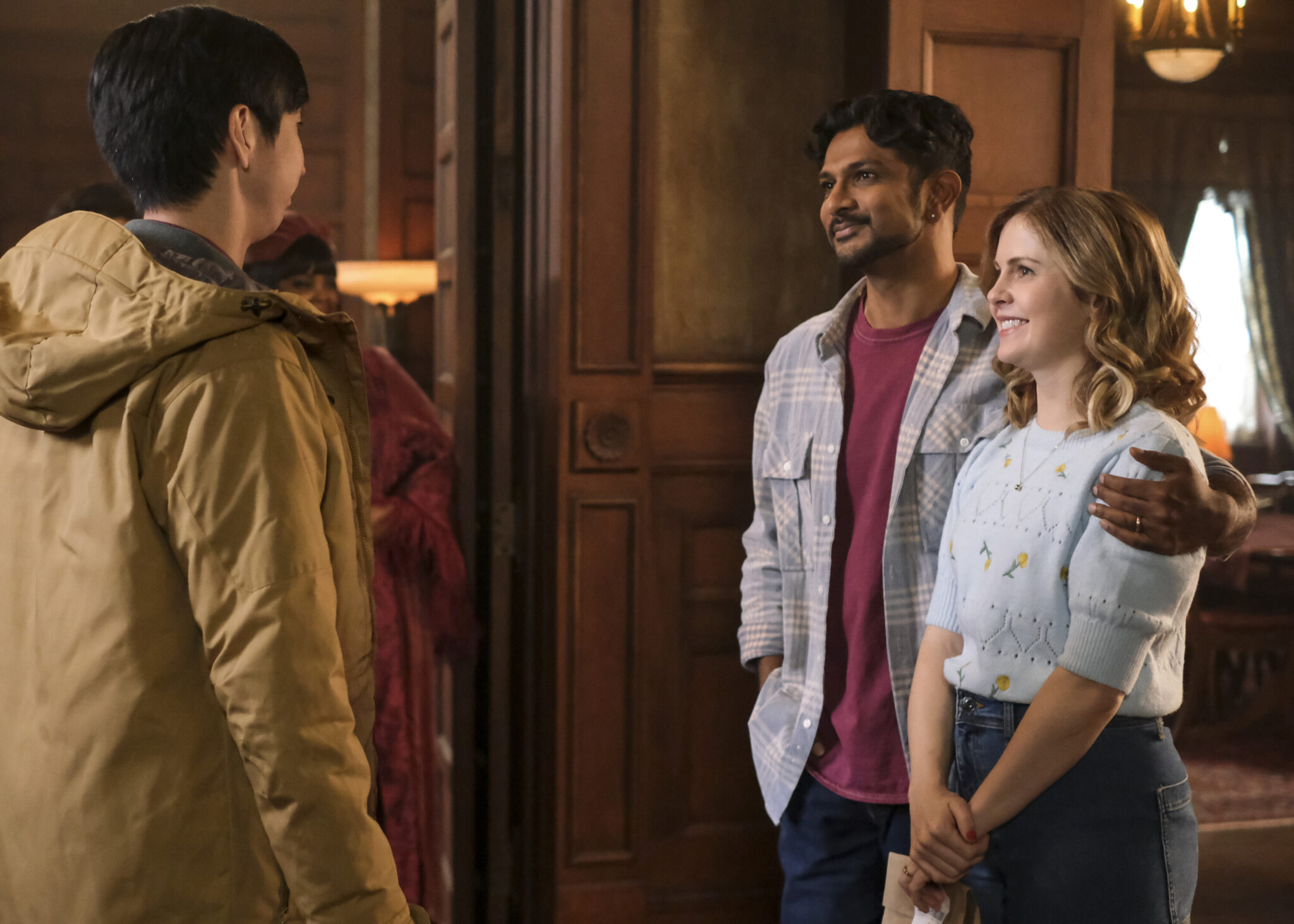 “The Perfect Assistant” – Sam and Jay are thrilled when they find a highly qualified assistant for the B&B – however, their new employee comes with some surprising baggage. Also, Thorfinn tries to help his son, Bjorn, deal with a bully, on the CBS Original series GHOSTS, Thursday, Jan. 5 (8:31-9:01 PM, ET/PT) on the CBS Television Network, and available to stream live and on demand on Paramount+. Pictured (L-R): Utkarsh Ambudkar as Jay and Rose McIver as Samantha. Photo: Bertrand Calmeau/CBS ©2022 CBS Broadcasting, Inc. All Rights Reserved.