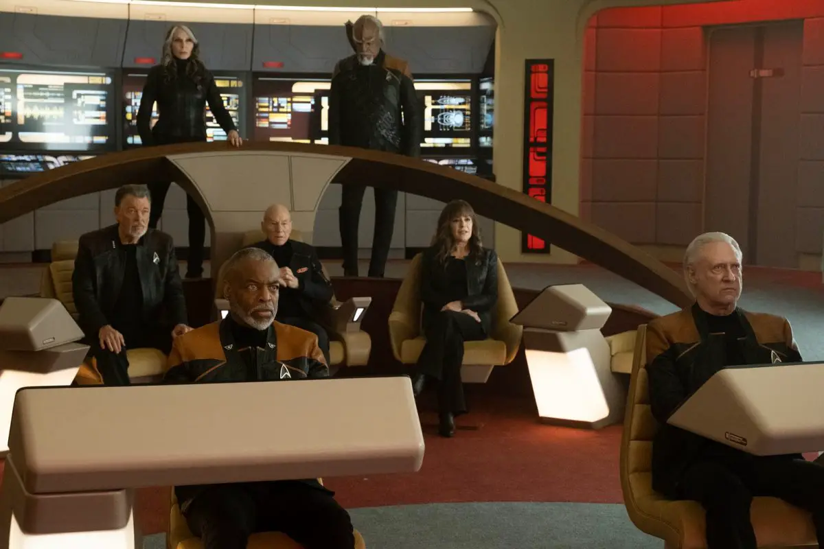 Gates McFadden as Dr. Beverly Crusher, Michael Dorn as Worf, Jonathan Frakes as William Riker, Sir Patrick Stewart as Jean-Luc Picard, Marina Sirtis as Deanna Troi, LeVar Burton as Geordi La Forge, and Brent Spiner as Data in Star Trek: Picard episode 3x10 "The Last Generation."