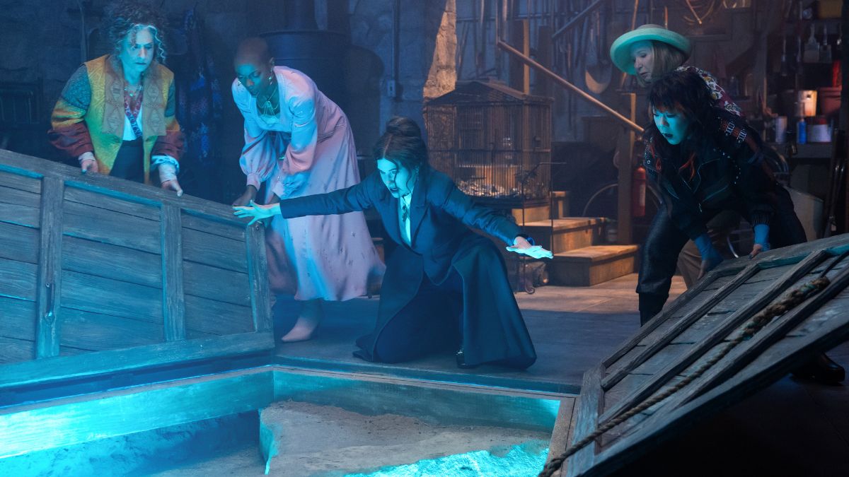 (L-R): Lilia Calderu (Patti LuPone), Jennifer Kale (Sasheer Zamata), Agatha Harkness (Kathryn Hahn), Mrs. Hart/Sharon Davis (Debra Jo Rupp), and Ali Ahn (Alice Wu-Gulliver) in Marvel Television's AGATHA ALL ALONG, exclusively on Disney+. Photo by Chuck Zlotnick. © 2024 MARVEL.