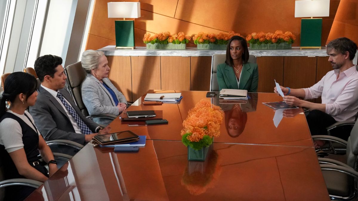 Matlock Season 1, Episode 11, "A Traitor in Thine Own House" - Leah Lewis as “Sarah Franklin”, David Del Rio as “Billy Martinez”, Kathy Bates as “Madeline Matlock”, and Skye P. Marshall as “Olympia Lawrence”