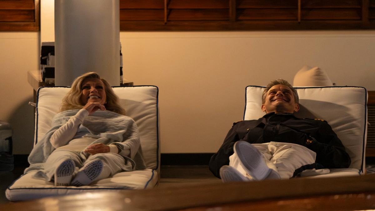 DOCTOR ODYSSEY – “Sophisticated Ladies” – Tristan strives to prove himself to Avery, while Captain Massey is shaken by shocking news. Meanwhile, Sophisticated Ladies Week brings a disruptive passenger onboard, while the crew navigates the delicate care of a terminal patient. THURSDAY, MARCH 27 (9:00-10:00 p.m. EDT) on ABC. (Disney/Tina Thorpe) DONNA MILLS, JOSHUA JACKSON