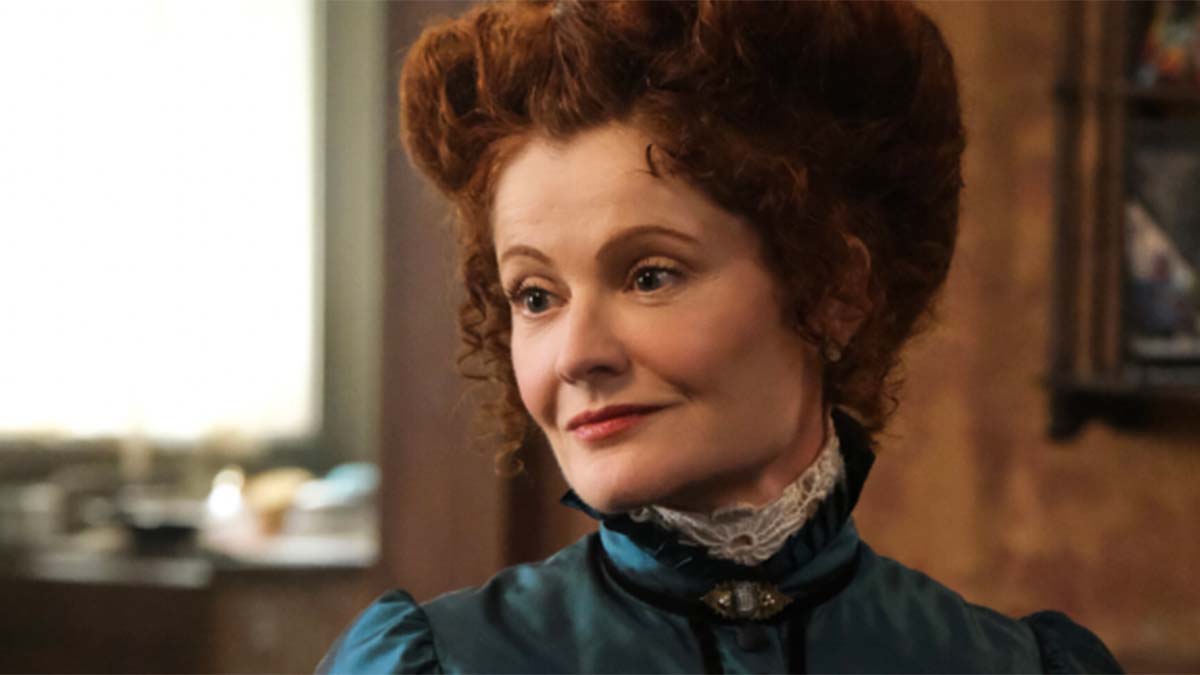 Hetty Woodstone in Ghosts Season 4 Episode 17 'St. Hetty's Day'