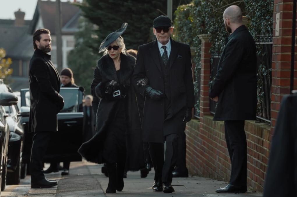 Helen Mirren and Pierce Brosnan in MobLand.