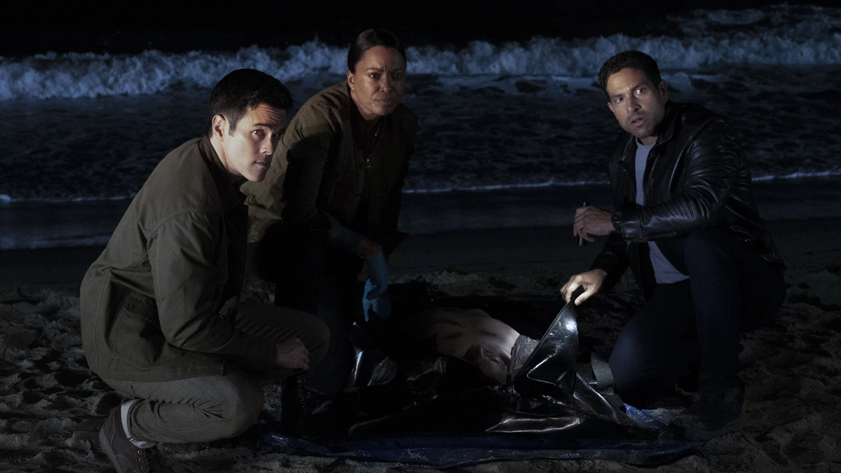 Criminal Minds: Evolution Season 18 Episode 1 Review: 'Swimmer's Calculus'  - Fangirlish