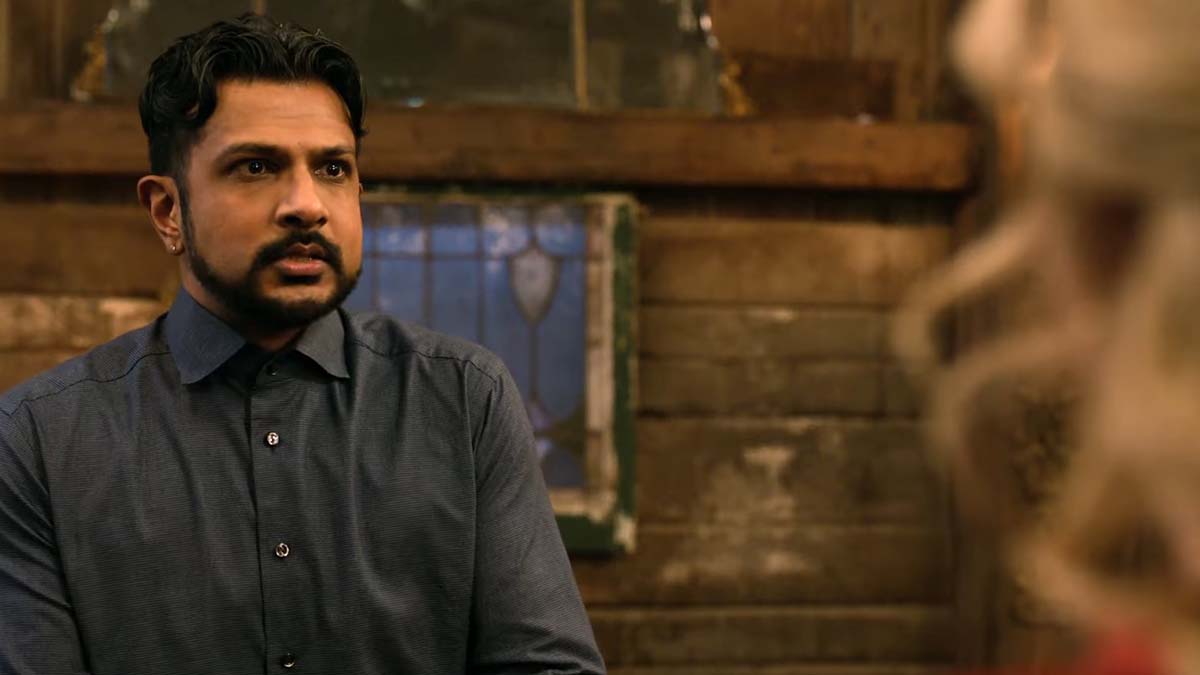 Jay in the Ghosts Season 4 finale.