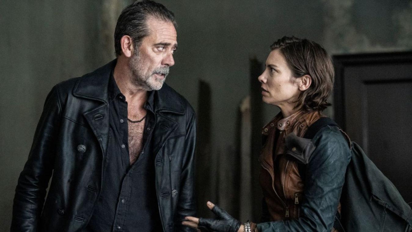 Jeffrey Dean Morgan as Negan and Lauren Cohen as Maggie in Dead City.