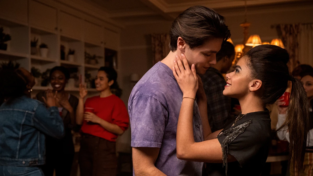 Marcus and Ginny in Ginny & Georgia