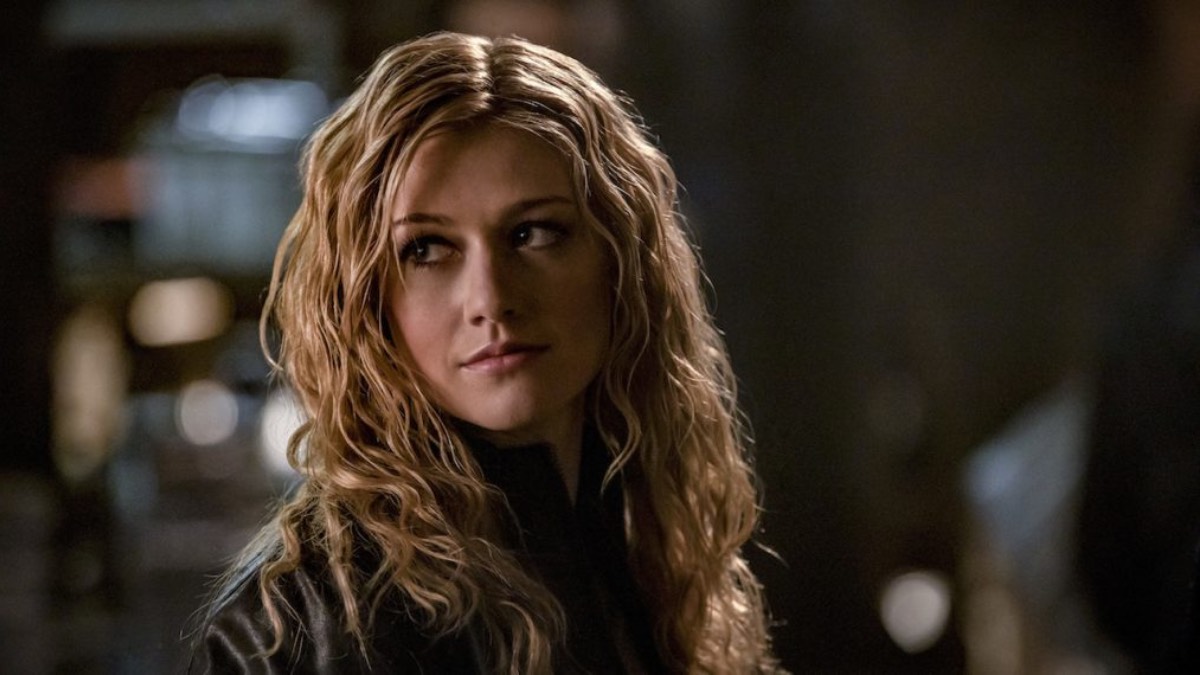 Katherine McNamara. Arrow