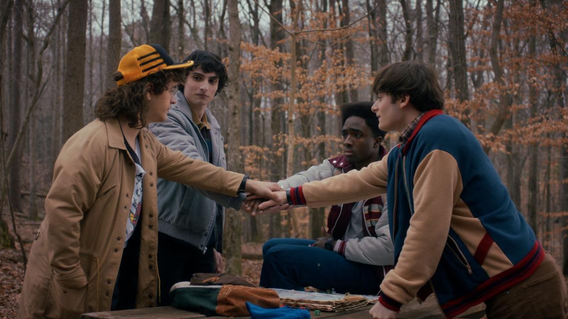 STRANGER THINGS. (L to R) Gaten Matarazzo as Dustin Henderson, Finn Wolfhard as Mike Wheeler, Caleb McLaughlin as Lucas Sinclair, and Noah Schnapp as Will Byers in STRANGER THINGS. Cr. Courtesy of Netflix © 2025