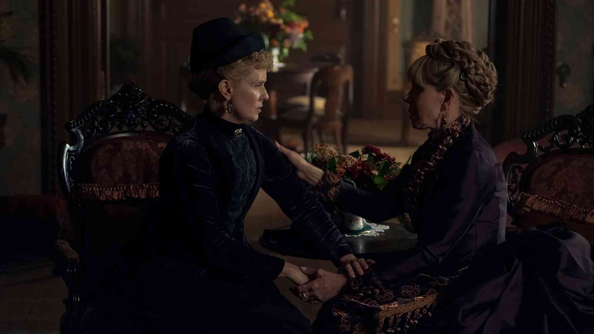 Cynthia Nixon as Ada and Christine Baranski as Agnes in The Gilded Age Season 3 Episode 6. Photograph by Karolina Wojtasik/HBO.