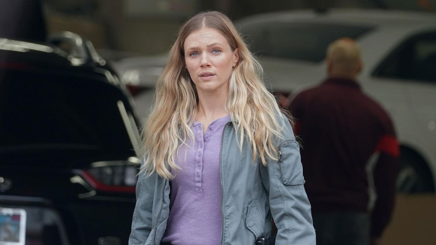Tracy Spiridakos in Chicago P.D.