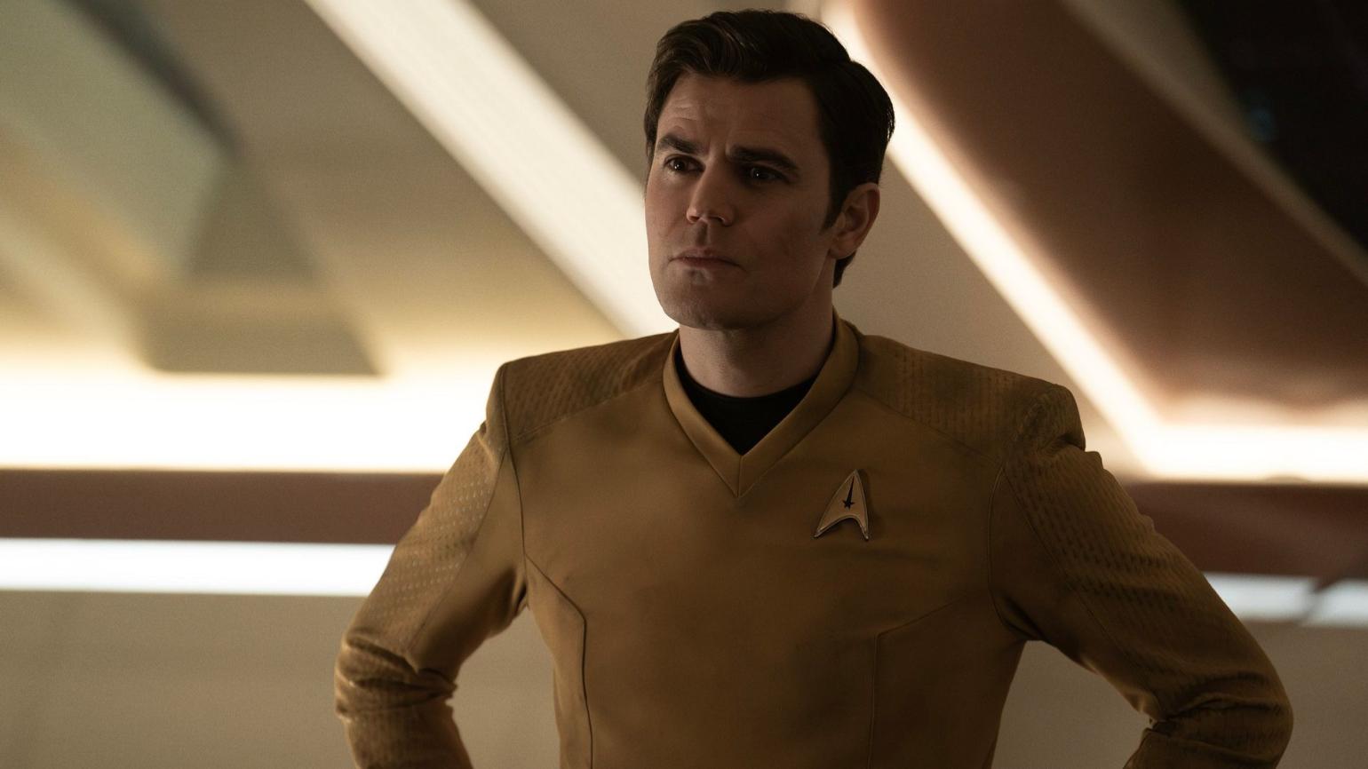 Paul Wesley as Jim Kirk in Star Trek: Strange New Worlds season 3 episode 6 "The Sehlat Who Ate Its Tail."