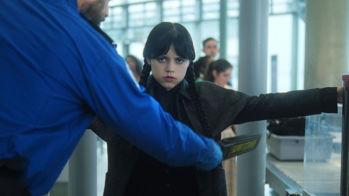 Wednesday. Jenna Ortega as Wednesday in episode 201 of Wednesday. Cr. Courtesy of Netflix © 2025
