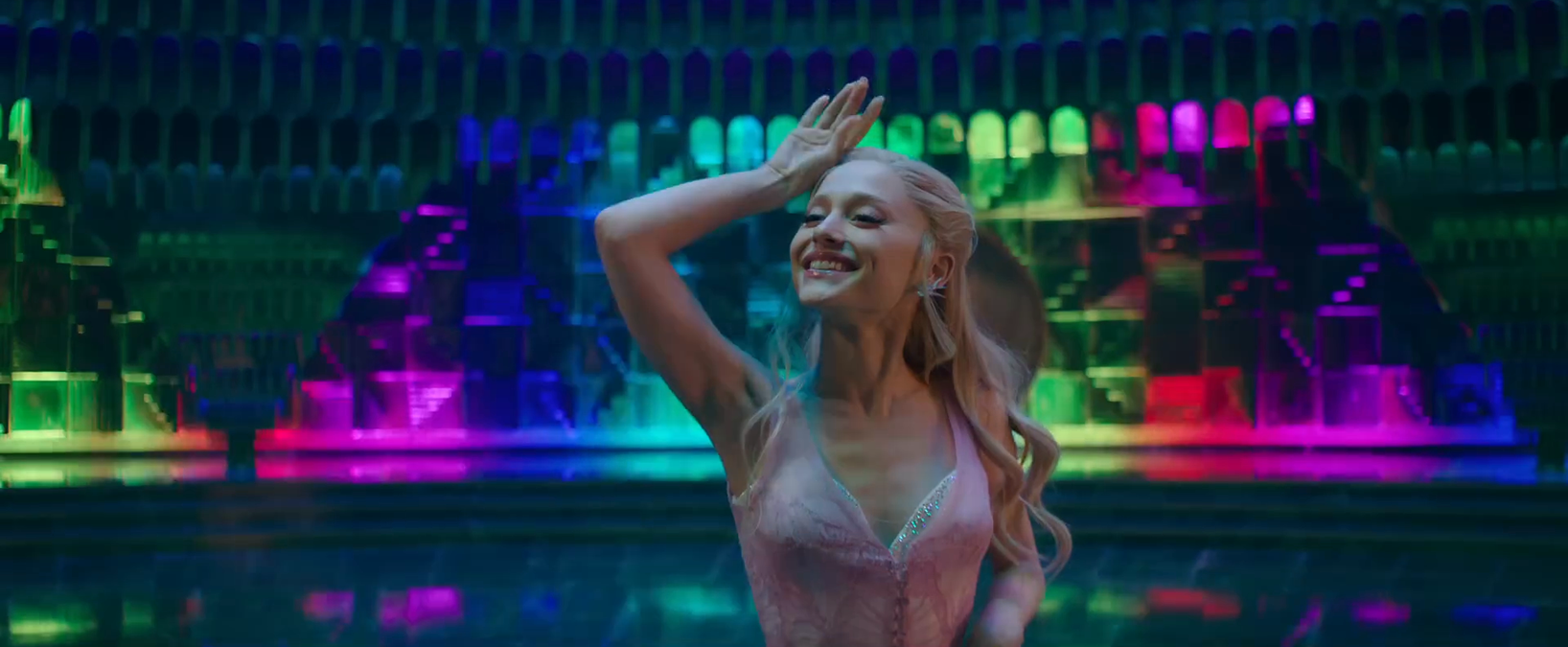 Ariana Grande as Glinda in 'Wicked: For Good' trailer