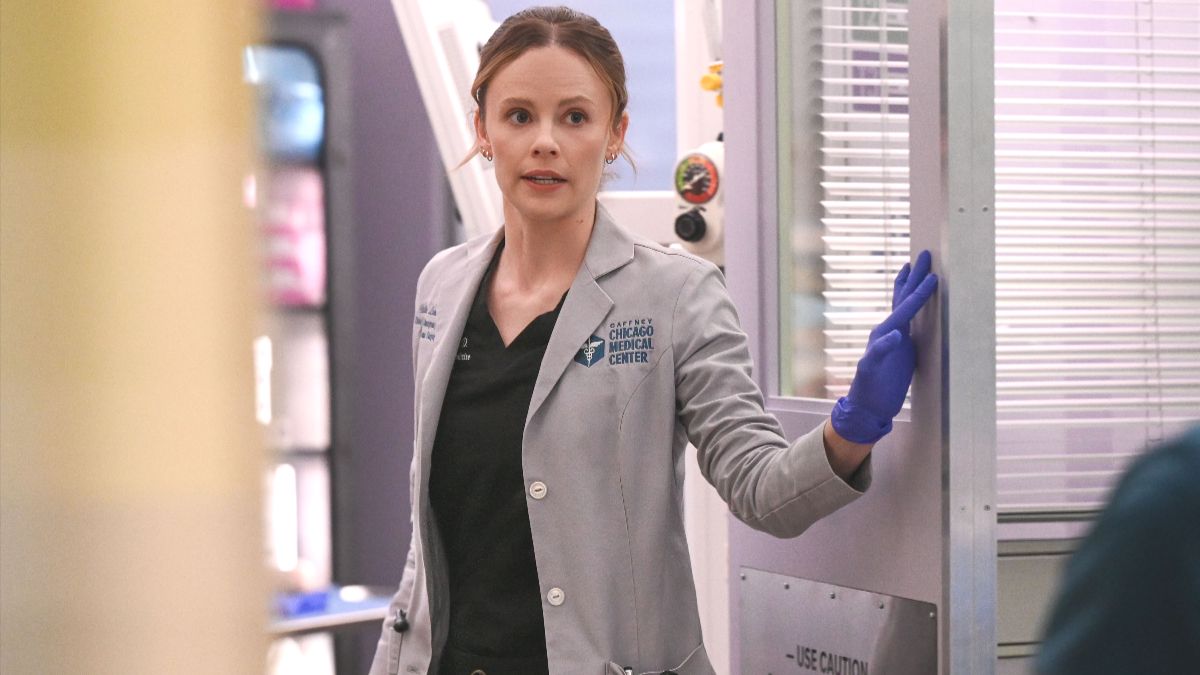 Sarah Ramos as Dr. Caitlin Lenox in the Chicago Med Season 11 premiere. (Photo Credit: Courtesy of NBC.)