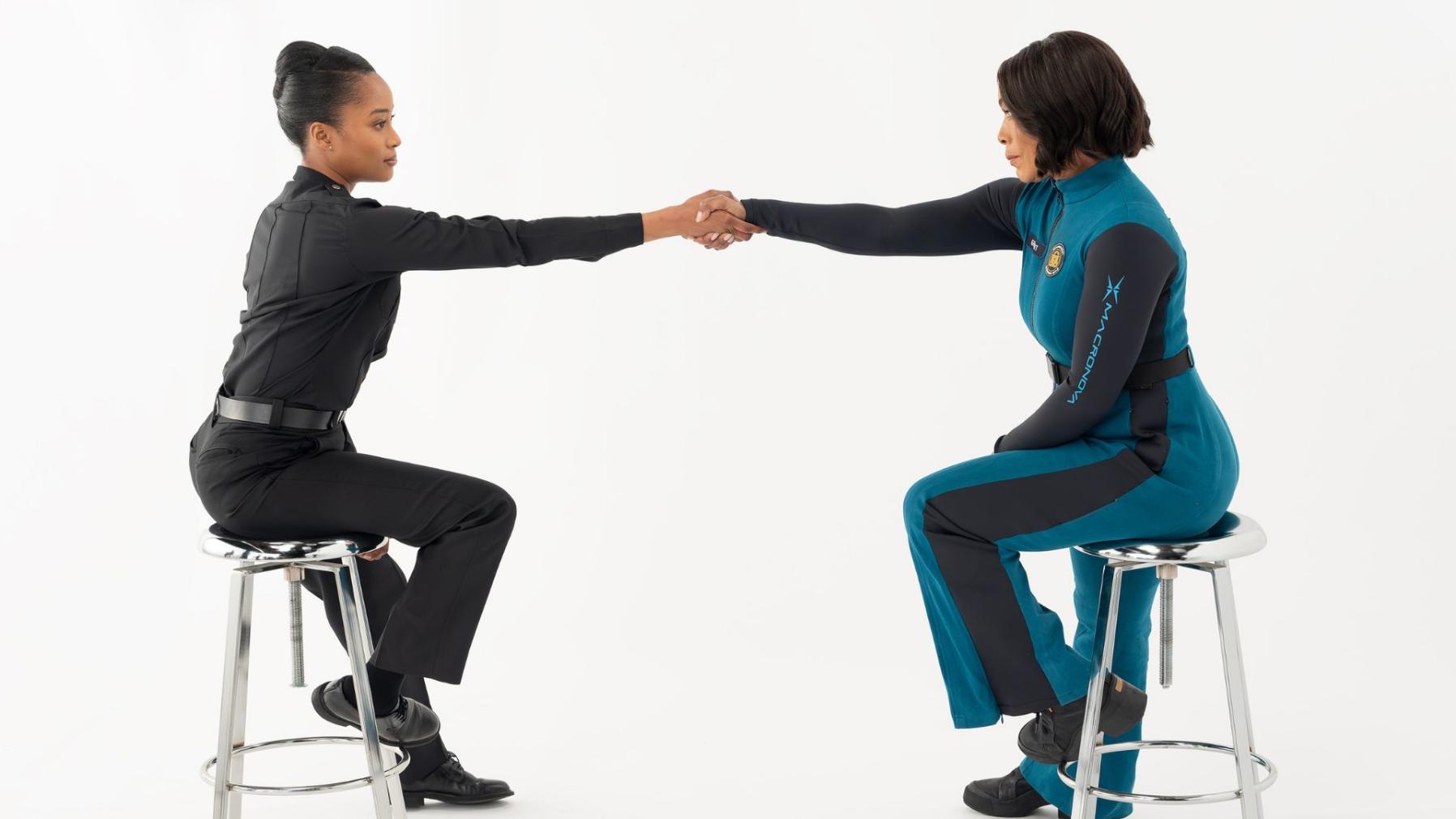 9-1-1 – “Reentry” – As Athena and Hen navigate their way back home, Athena will be forced to confront what it means to live without Bobby. Mark Consuelos guest stars. THURSDAY, OCT. 30 (8:00-9:00 p.m. EDT) on ABC. (Disney/Christopher Willard) PEPI SONUGA, ANGELA BASSETT