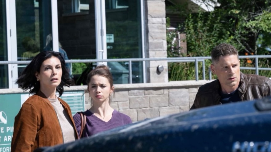 Sheriff Country Season 1, Episode 5 'Expecting Trouble'