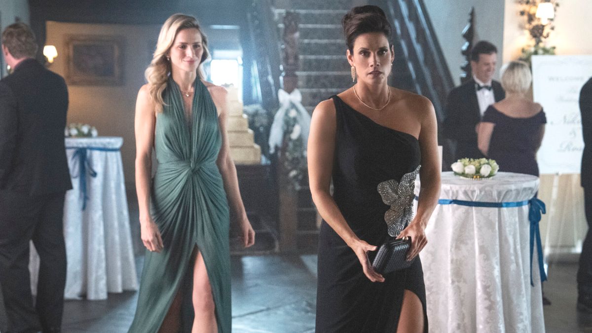 Shantel VanSanten as Nina Chase and Missy Peregrym as Maggie Bell in FBI season 8 episode 11. (Photo Credit: Courtesy of CBS.)
