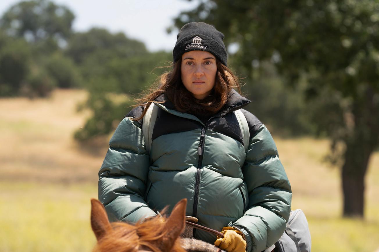 PARADISE – “A Holy Charge” – Xavier and Annie travel to Atlanta, contrasting life in this new world and the one he left behind in the bunker. (Disney/Ser Baffo) SHAILENE WOODLEY