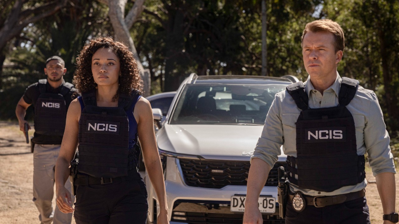 NCIS: Sydney Season 3, Episode 11 - Mackey and JD