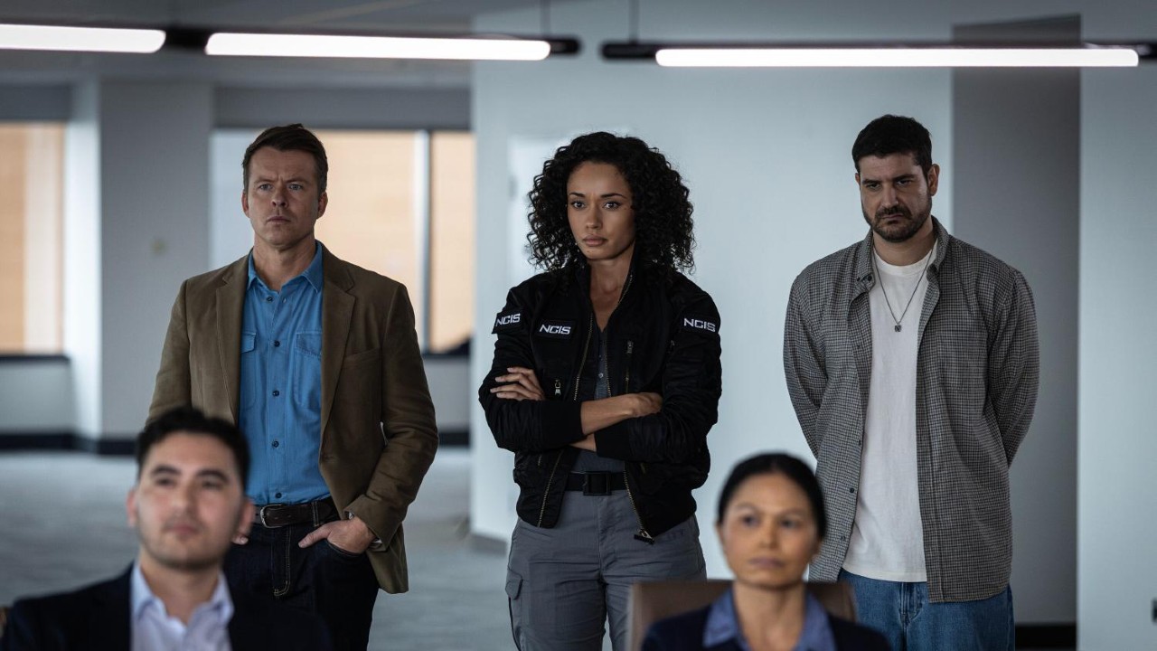 NCIS: Sydney Season 3, Episode 12 - Mackey, JD and Trigger