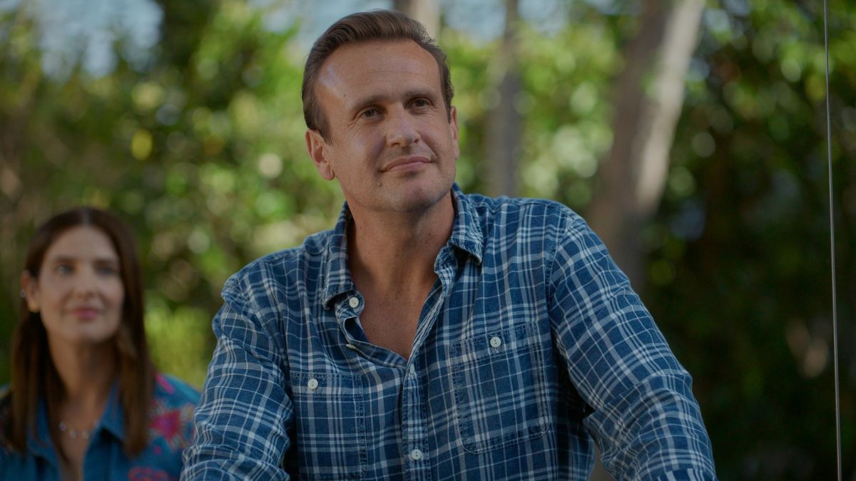 Shrinking Season 3, Episode 9, "Daddy Issues" - Cobie Smulders and Jason Segel