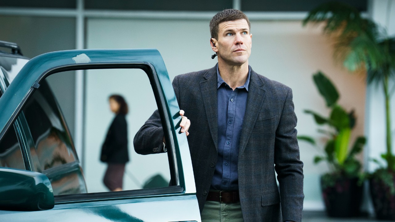 NCIS: Origins Season 2, Episode 16 - Gibbs