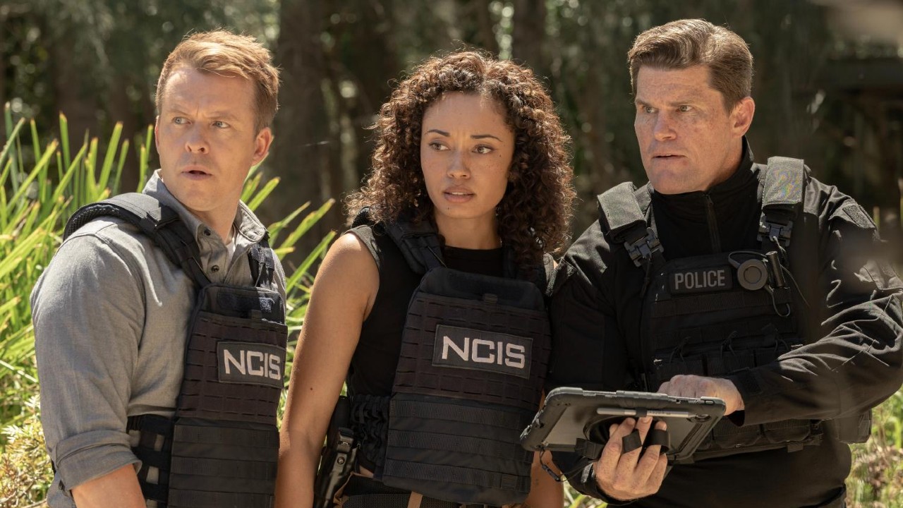 NCIS: Sydney Season 3, Episode 17 - Mackey and JD