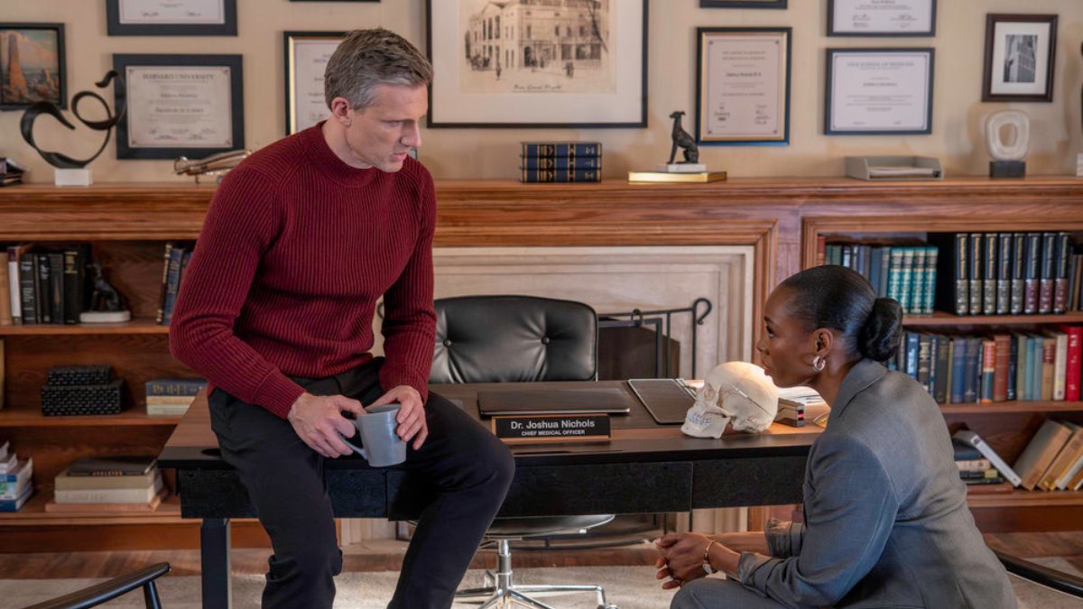 BRILLIANT MINDS -- "The Missing Person" Episode 215 -- Pictured: (l-r) Teddy Sears as Dr. Josh Nichols, Tamberla Perry as Dr. Carol Pierce -- (Photo by: David Lee/NBC)