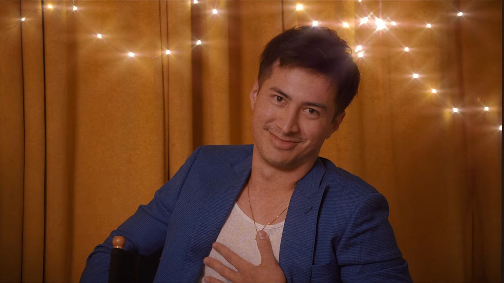 Hudson Williams in 'The Dating Game'