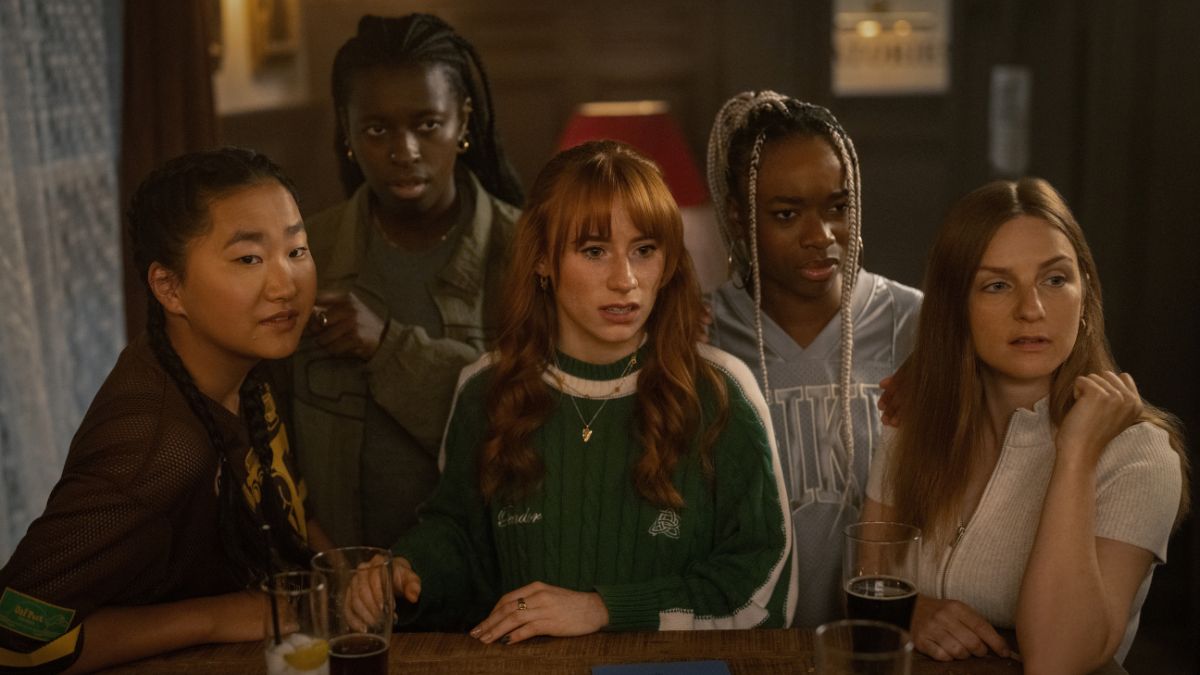 Ted Lasso Season 4, Episode 4, "Greyhounds’ Day Off" - Annelise Heywood, Elizabeth Falola, Aisling Sharkey, Gabrielle Dieujuste and Faye Marsay