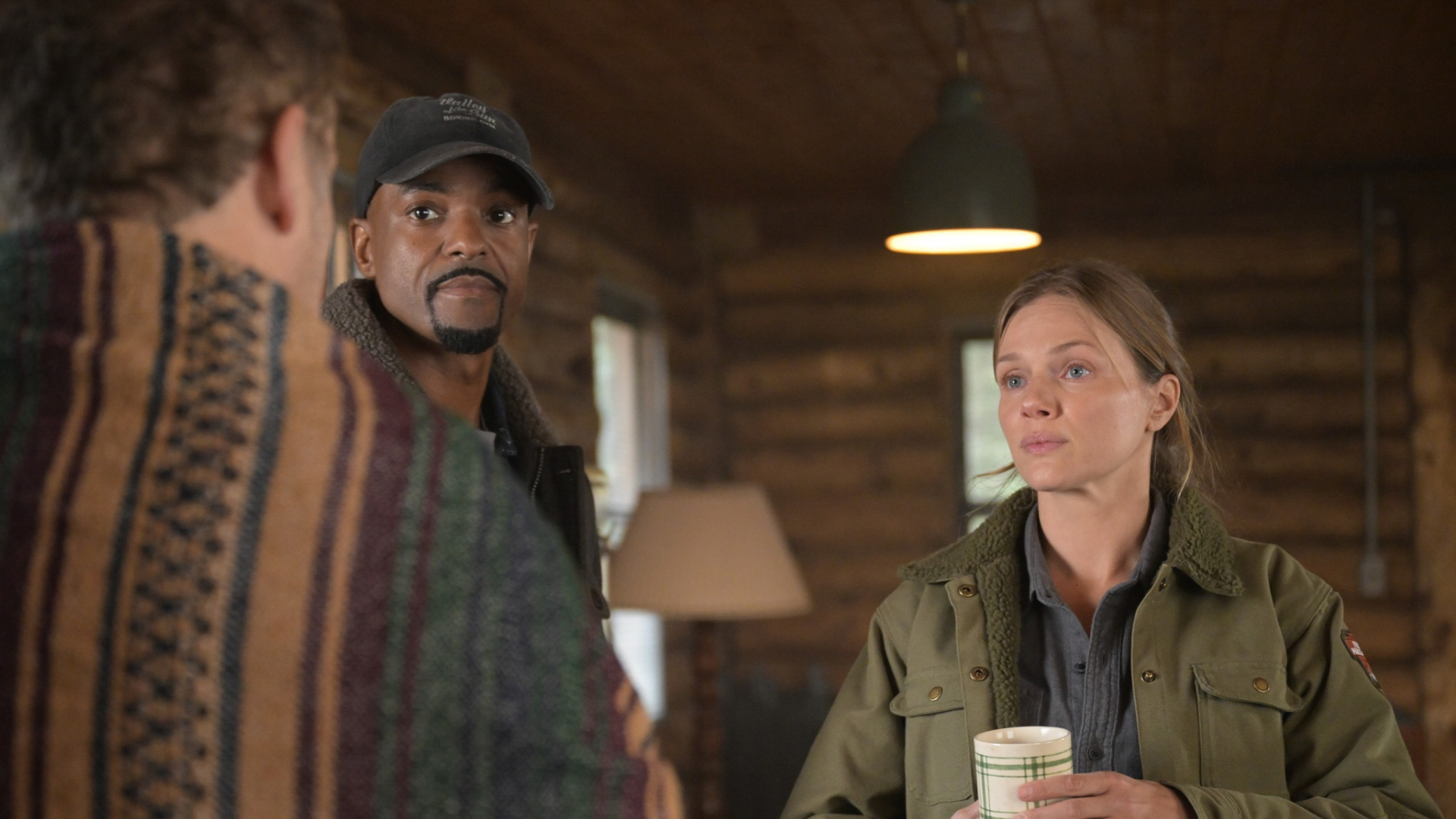 EP#107 - "The Three Matt Skweikis" - Tracy Spiridakos as Anna Pigeon and Ronnie Rowe as Frederick Stanton in Anna Pigeon on USA Network. Photo Credit: Michelle Faye/USA Network © VERSANT MEDIA 2025. All Rights Reserved