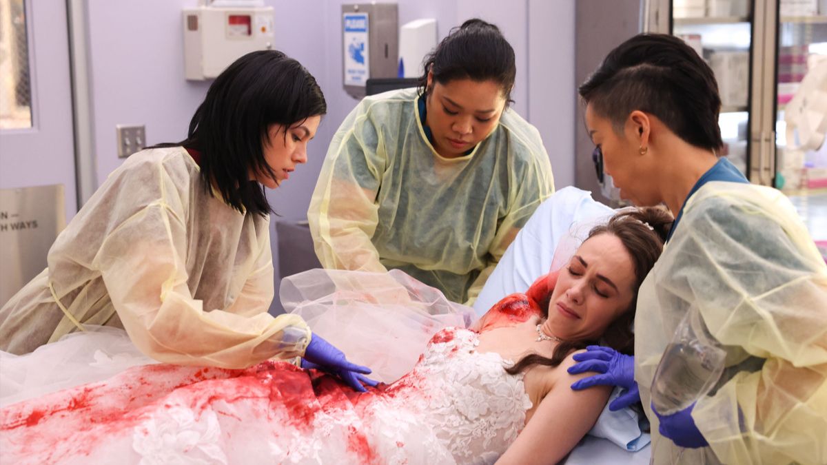 CHICAGO MED -- "Shots Fired" Episode 1201 -- Pictured: (l-r) An-Li Bogan as Dr. Annie Wu, Marie Tredway as Nurse Trini, Baize Buzan as Tamar, Lynnette Li as Nurse Nancy (Photo by: George Burns Jr/NBC)