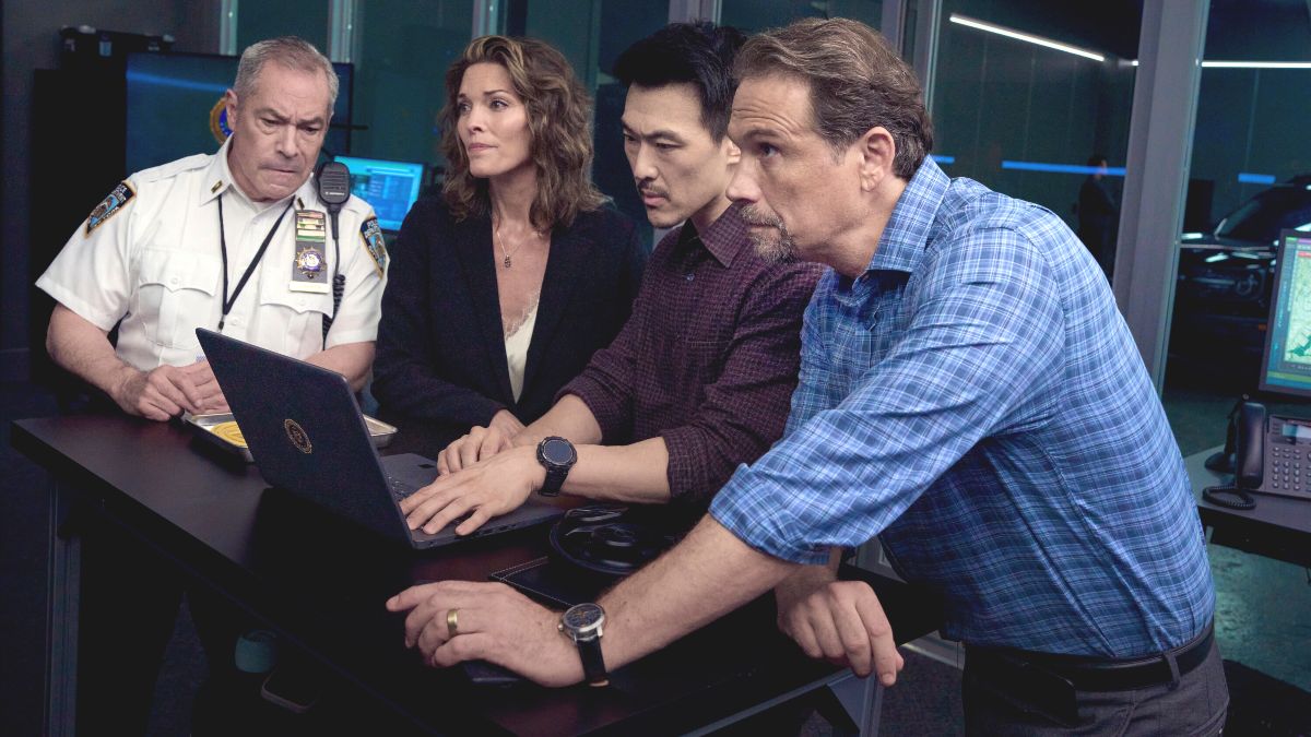 Gary Perez as Marcus Warren, Alana de la Garza as Isobel Castille, James Chen as Ian Lim and Jeremy Sisto as Jubal Valentine in FBI season 9 episode 2. (Photo Credit: Courtesy of CBS.)