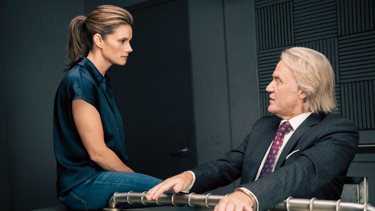 Missy Peregrym as Maggie Bell and Terry Serpico as Ernest Carver in FBI season 9 episode 3. (Photo Credit: Courtesy of CBS.)