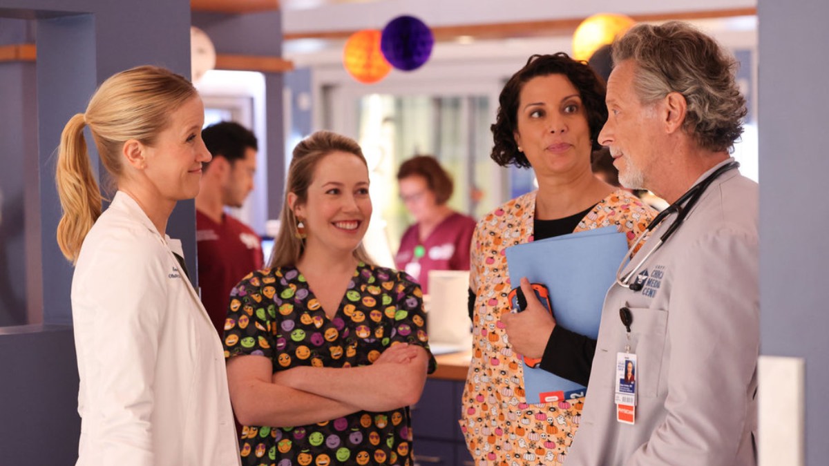 CHICAGO MED -- "Tomorrow, and Tomorrow, and Tomorrow" Episode 1204 -- Pictured: (l-r) Jessy Schram as Dr. Hannah Asher, Kim Quindlen as Nurse Kacy, Lorena Diaz as Nurse Doris, Steven Weber as Dr. Dean Archer -- (Photo by: George Burns Jr/NBC)