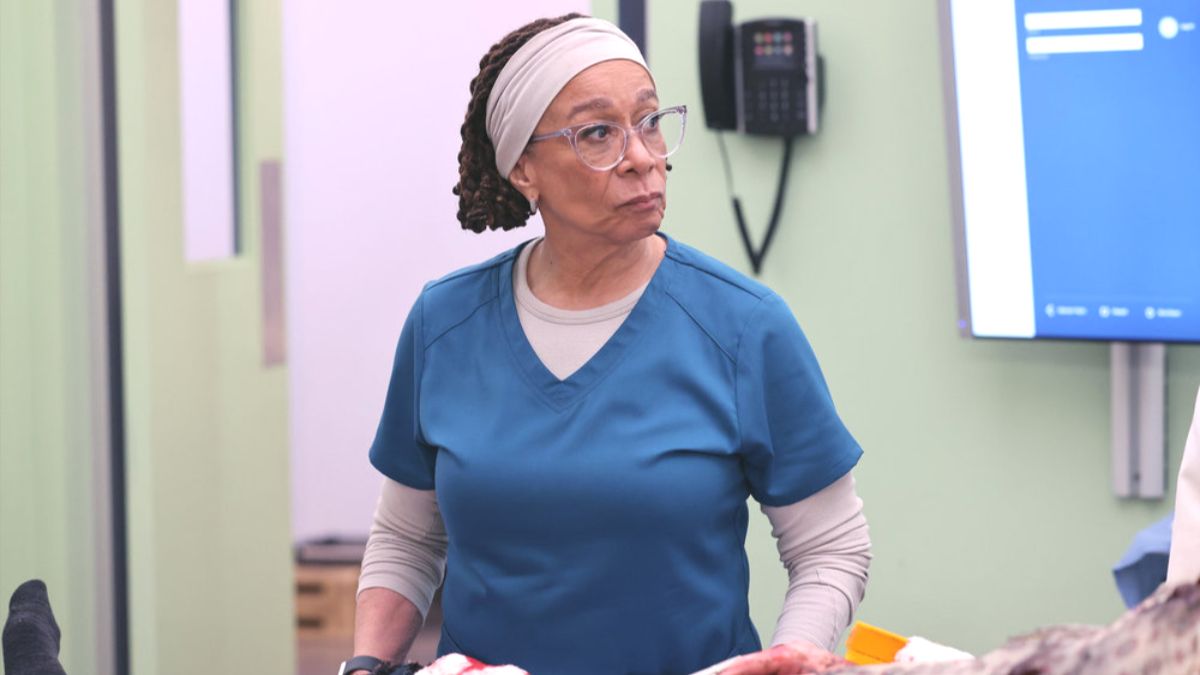 S. Epatha Merkerson as Sharon Goodwin in Chicago Med season 12 episode 3. (Photo Credit: Courtesy of NBC.)